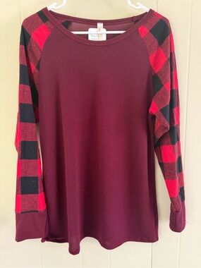 Women's Maroon Long-Sleeve Top with Red & Black Plaid Sleeves
